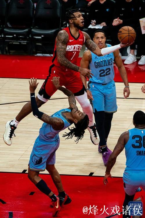 火箭狂胜鹈鹕迎8连败 灰熊狂轰155分猛龙再遭8连败